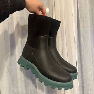 Hunter Black Boots with Green Sole
